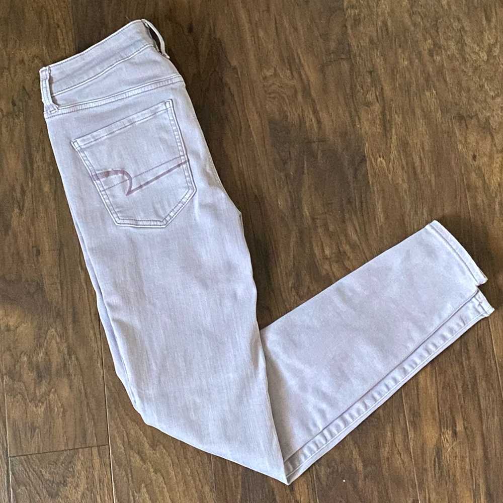 American Eagle Pink High Rise Jegging.